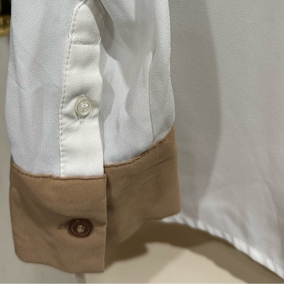 ⭐️ NY&C BLOUSE - HALF BUTTON BLACK WHITE TAN COLOR BLOCK SHIRT - SIZE XS ⭐️ - Picture 5 of 6